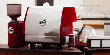 La Pavoni