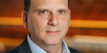 Global coffee chain Starbucks has appointed Ricardo Arias-Nath as Senior Vice President of Starbucks Latin America and the Caribbean.