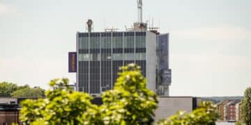 With a challenging year in the coffee industry in 2024, the Swedish-based coffee roaster, Löfbergs, released its 2024 sustainability report.