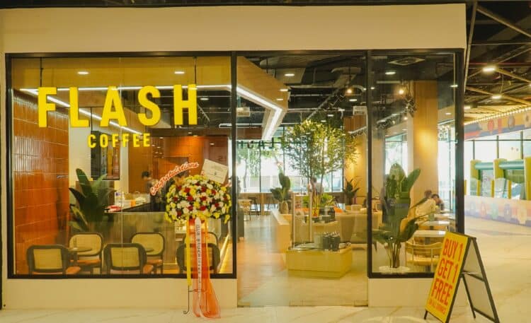 Flash Coffee's Tenth Avenue store in Bandung.