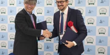 The Specialty Coffee Association of Japan and the Specialty Coffee Association have signed a MoU at the SCAJ Conference in Tokyo.