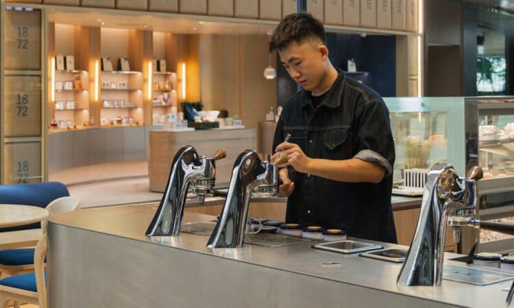 The Modbar Tea portafilter and firmware will be available as a package for new Modbar purchases, or as a retrofit kit for existing installations.