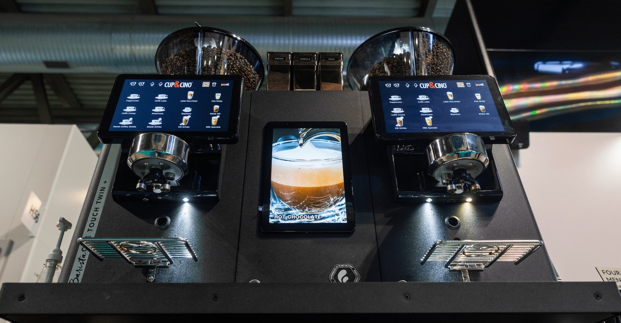 Latte Art Factory says the BaristaOne Touch Series is the only coffee machine with a fully separate ad screen.